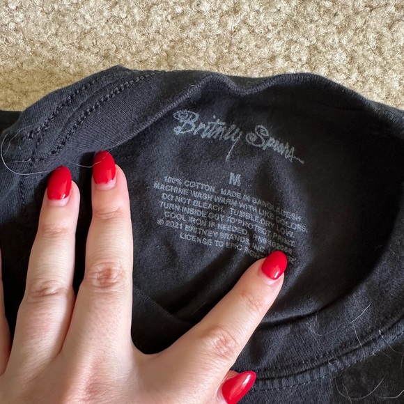 🎀 Britney Spears Concert Tour Shirt +FREE GIFT! - Picture 3 of 4